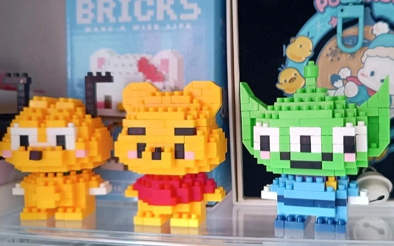 Cartoon Character Mini Building Blocks Assembly Toy Set