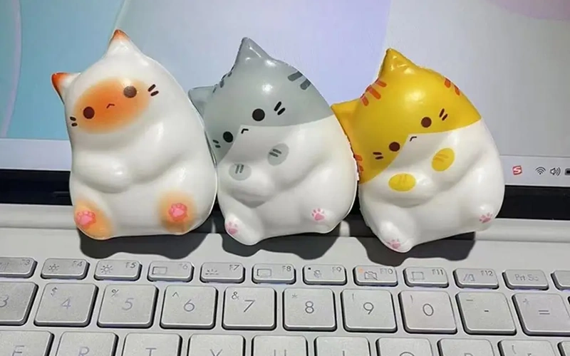 Cat Squishy Stress Relief Slow Rising Toy