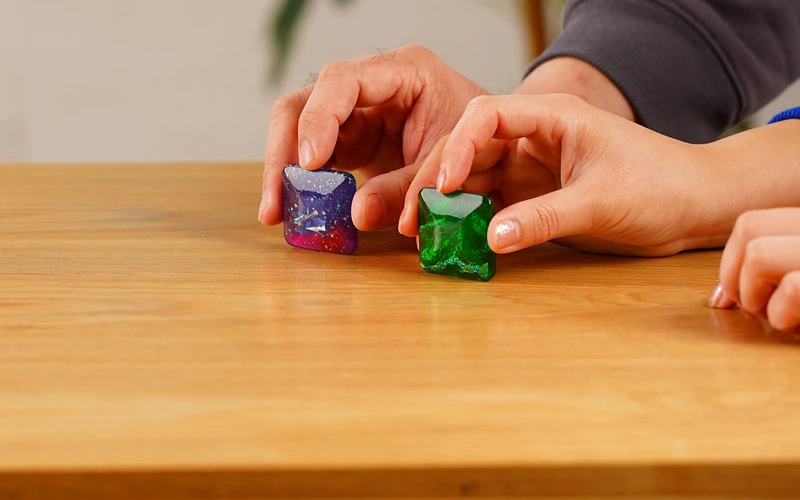 Flipo Flip Kinetic Desktop Fidget Stress Relief Toy