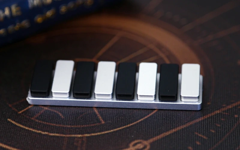 Metal Piano Keys Fidget Toy Stress Relief