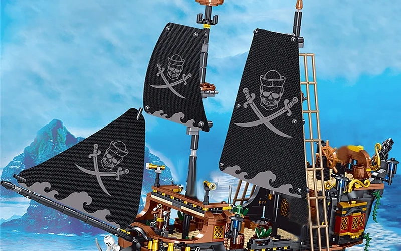 Pirate Ship Building Blocks Desktop Decoration Gift