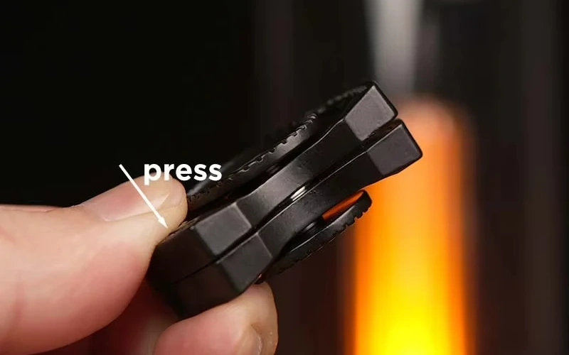 Skeleton Ghost Alloy Fidget Spinner Slider Toy